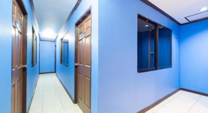Oyo 75327 Diyana Residence Pattaya Luaran gambar
